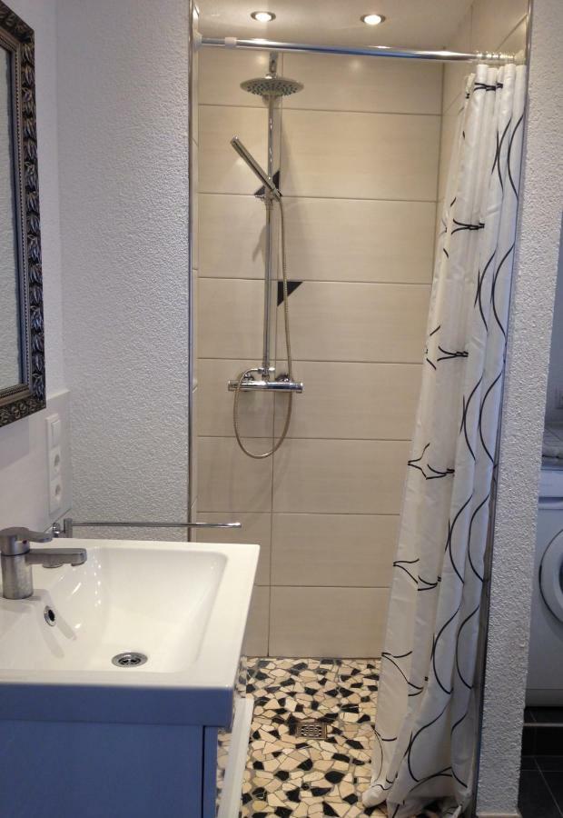 Ferienhaus Moselblick Mit Kostenfreien Oepnv-Ticket Ürzig Esterno foto